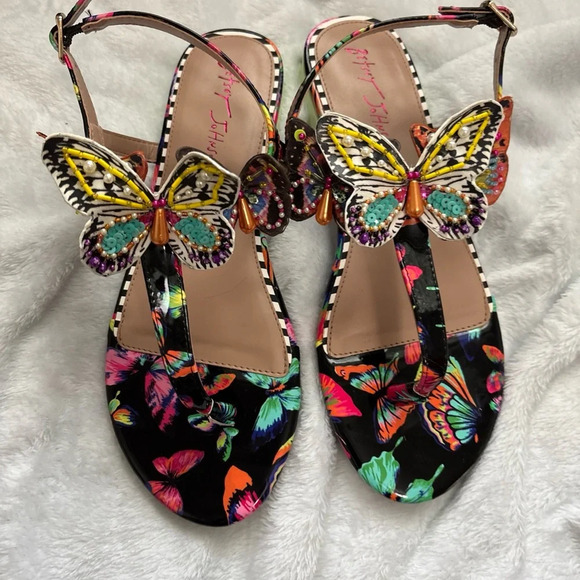 New without box Betsy Johnson butterfly sandals size 8.5 - Picture 6 of 8